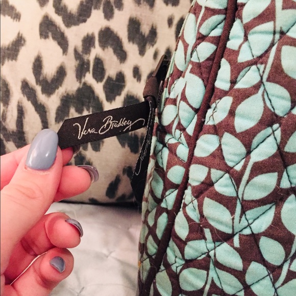 Vera Bradley lunch box - Picture 2 of 3